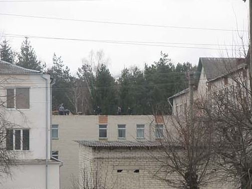 На Волині вітер «зняв» дах із лікарні