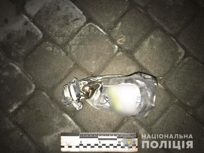 У Рівному вночі підпалили автомобіль адвоката. ФОТО