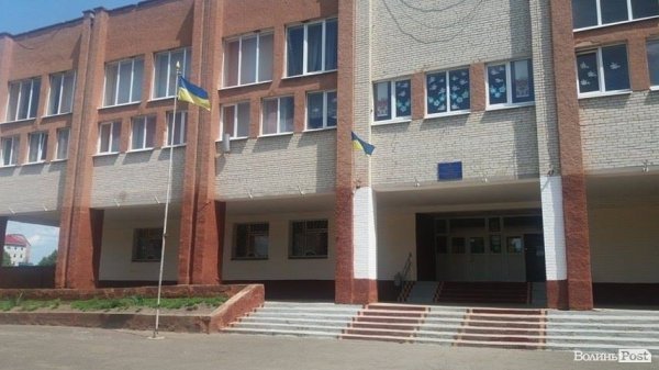 Чи змінилася ситуація в луцьких шкільних вбиральнях. ФОТО