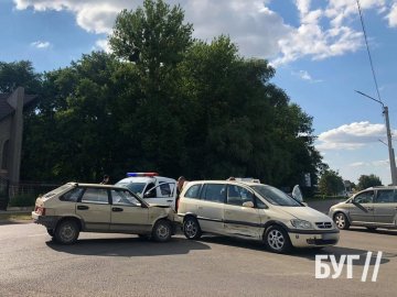 У волинському місті – аварія: ускладнений рух. ФОТО
