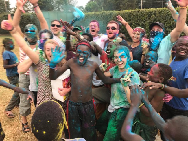 Бездомні діти, малярія та служіння: як жилось луцьким місіонерам в Африці