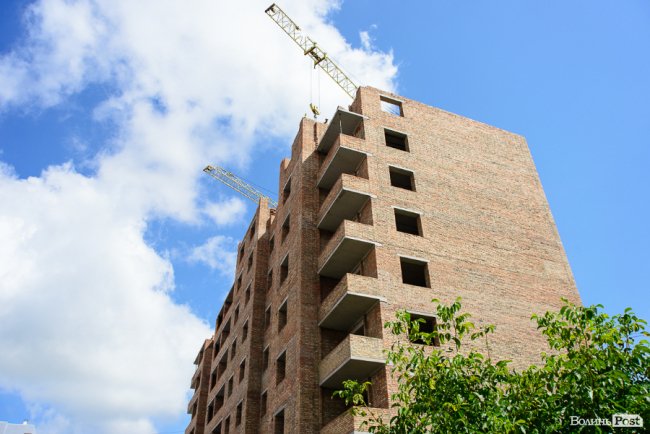 У Луцьку продовжують будувати комфортні та сучасні оселі у ЖК «Caramel Residence». ФОТО*