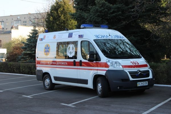 Волинський опіковий центр отримав реанімобіль. ФОТО