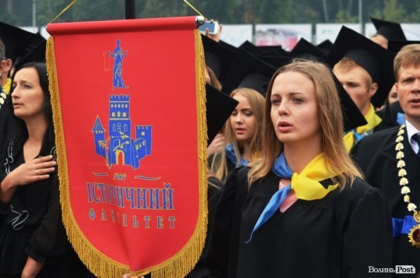 Першокурсників СНУ благословили на гарне навчання. ФОТО