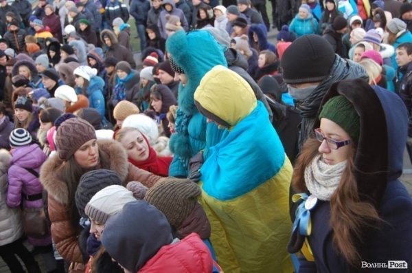 Четвертий день Нового Майдану у Луцьку. ФОТО