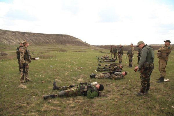 Луцькі волонтери разом із польськими медиками повернулися із зони АТО. ФОТО