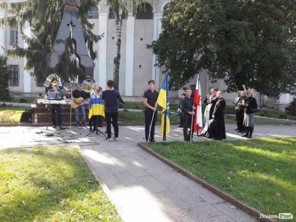 У Луцьку молилися за єдність України. ФОТО