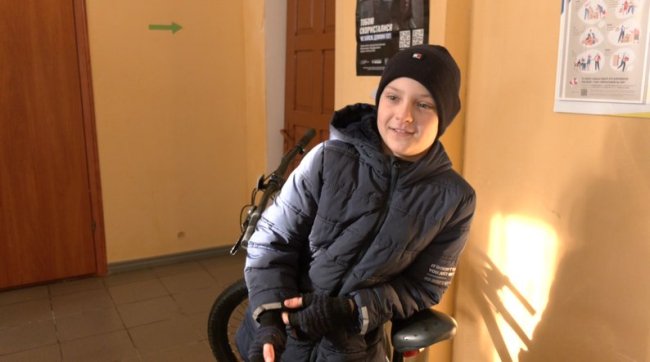 Чоловік – у ЗСУ, а дружина з трьома дітьми – у гуртожитку. Історія переселенців на Волині