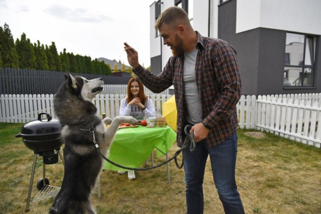 Осінні барбекю-посиденьки: луцький фотограф зазнімкував молоду пару на відпочинку в «Оріоні»*