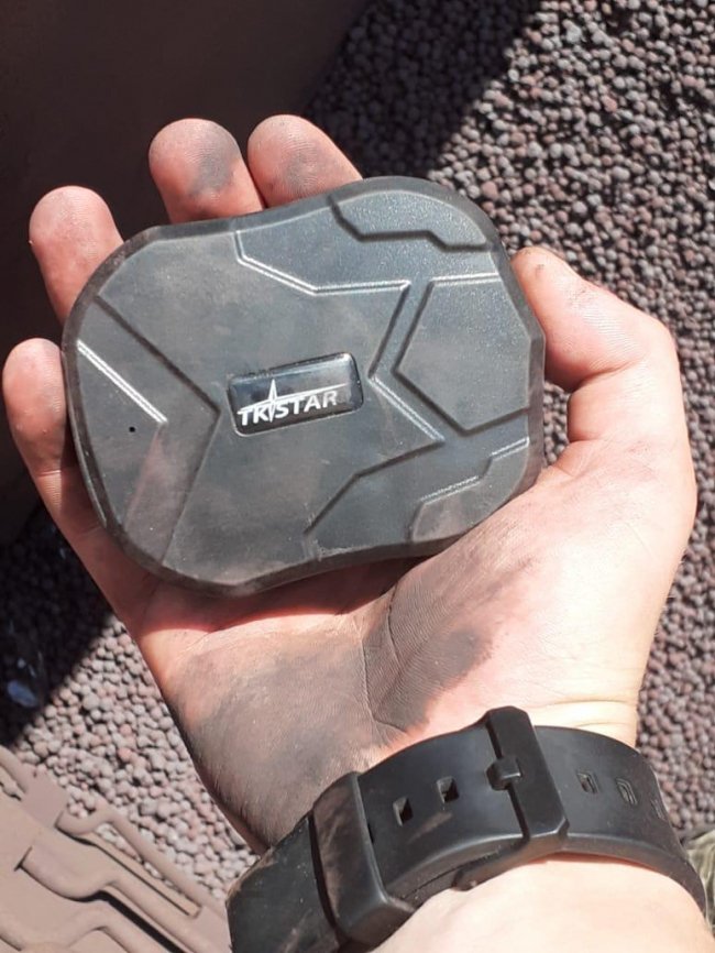 Волинські прикордонники знайшли у вантажному потязі 6 тисяч пачок котрабандних цигарок. ФОТО, ВІДЕО