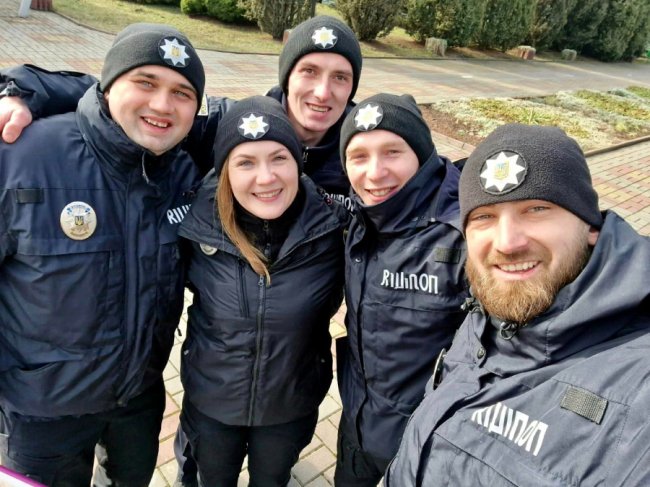 На Волині з'явилися перші поліцейські офіцерки громад