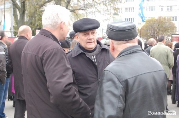 У Луцьку – святкове віче. ФОТО