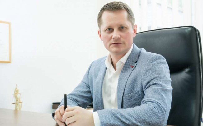 ТОП-10 найдорожчих автівок депутатів Волиньради