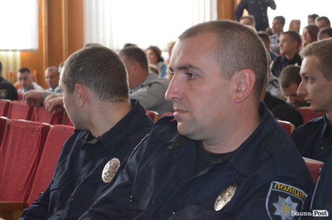 У Луцьку правоохоронців привітали з річницею створення Нацполіції. ФОТО