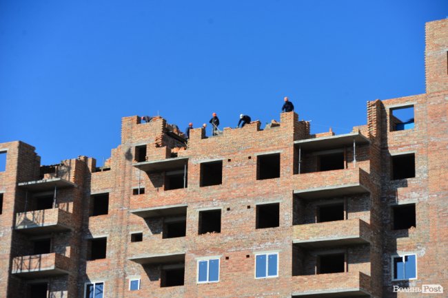 Де у Луцьку придбати житло «не як у всіх». ФОТО*