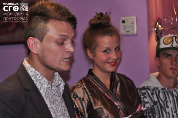 Як лучан вчили писати японські вірші. ФОТО 