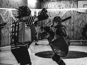 Лучан запрошують на відкрите тренування лицарського клубу «Айна Бера»