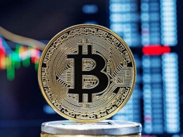 Перша криптовалютна платіжна карта в Україні*