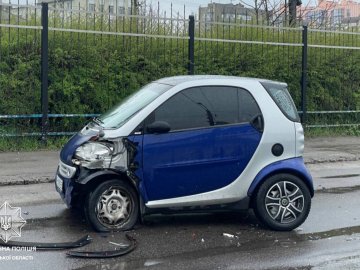 У Луцьку на Карпенка-Карого зіткнулися 3 автівки. ФОТО