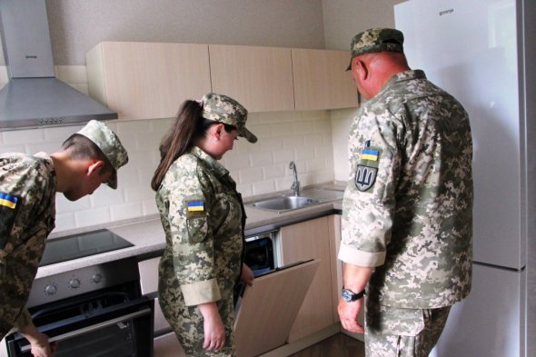 Корпорація Roshen побудувала будинок для військових. ФОТО