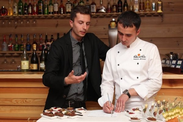 У Луцьку дегустували італійські вина. ФОТО