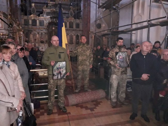 У Луцьку попрощалися із загиблим Героєм Денисом Кудрявцевим.ФОТО