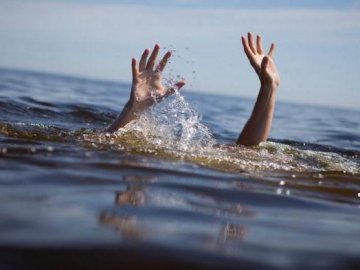 На Волині втопилась людина