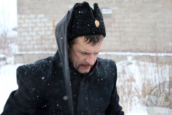 Як під Луцьком козаки і монахи купалися в крижаній воді. ФОТО