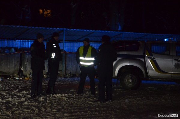 В Луцьку посеред вулиці знайшли предмет, схожий на міну. ФОТО. ОНОВЛЕНО