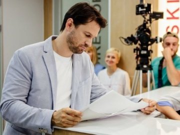 У клініці відомого хірурга з Волині знімали популярний серіал «Школа»