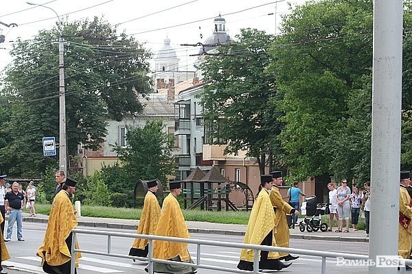 У Луцьку вшанували розстріляних у Луцькій тюрмі. ФОТО