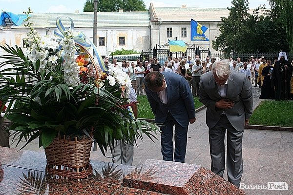 У Луцьку вшанували розстріляних у Луцькій тюрмі. ФОТО