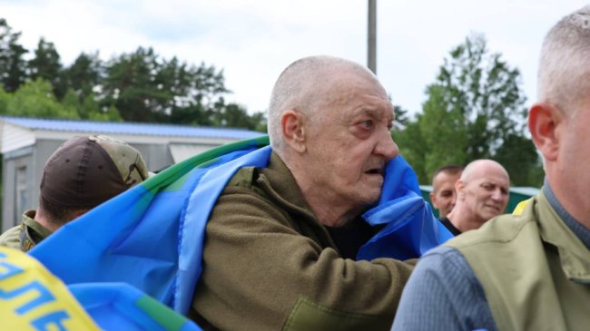 Україна звільнила з полону групу важкохворих захисників: один з воїнів повернувся у свій день народження