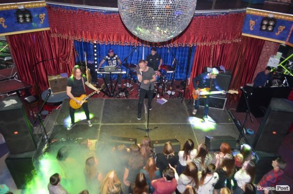 У Луцьку звучали «Пісні Любові на Полі Бою». ФОТО. ВІДЕО