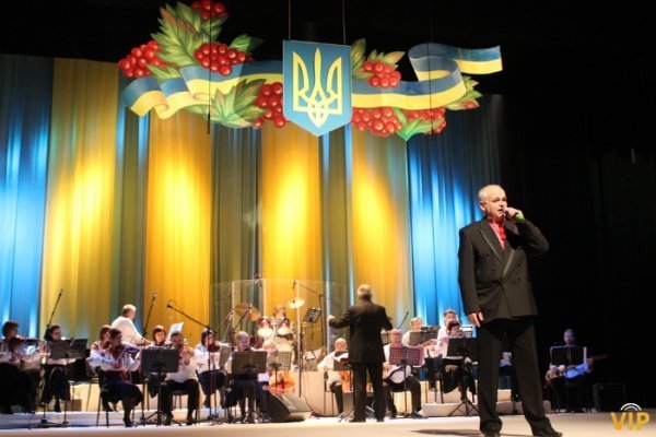 Урочистості з нагоди Дня Соборності у Луцьку минули без офіціозу