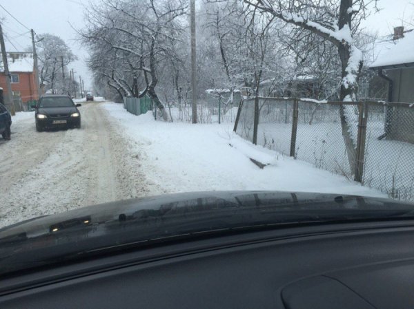 Депутата не влаштовує, як прибирають сніг у приватному секторі Луцька