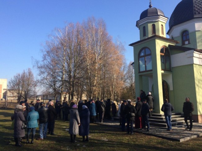 «Церква, в якій я був, сьогодні кровоточить нашими синами», – священик з Волині, що перейшов до ПЦУ