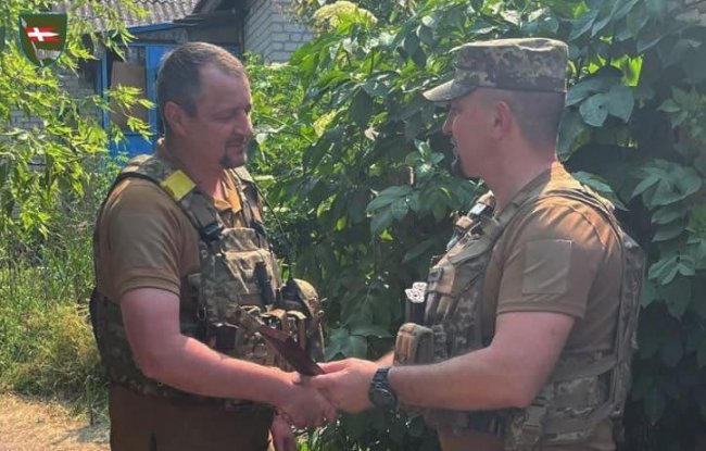 Воїни 14 ОМБР отримали нагороди на передовій. ФОТО