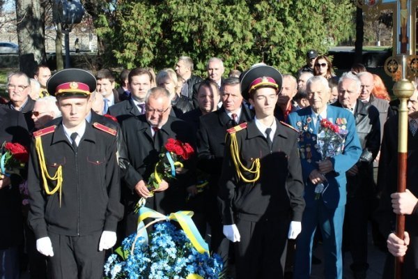 У Луцьку вшанували визволителів України. ФОТО