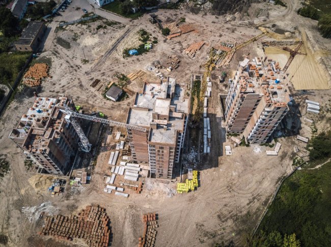 Луцький ЖК «Супернова»: вражаючі фото будівельного майданчика*