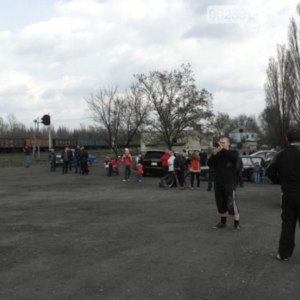 На Схід України «стягують» танки та БТРи. ФОТО. ВІДЕО