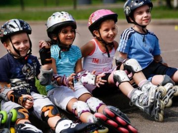 Який стиль катання на роликах підійде дітям