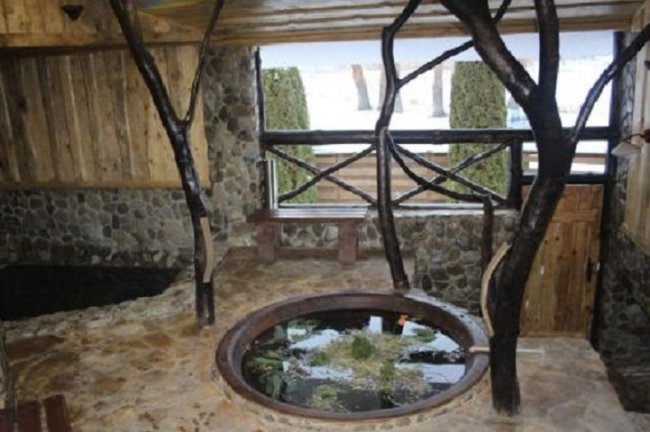 Чани на Волині: де і за скільки можна поніжитися в холодні осінні дні