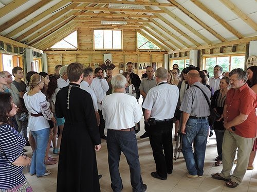 На Волині майстри малювали ікони для вояків. ФОТО