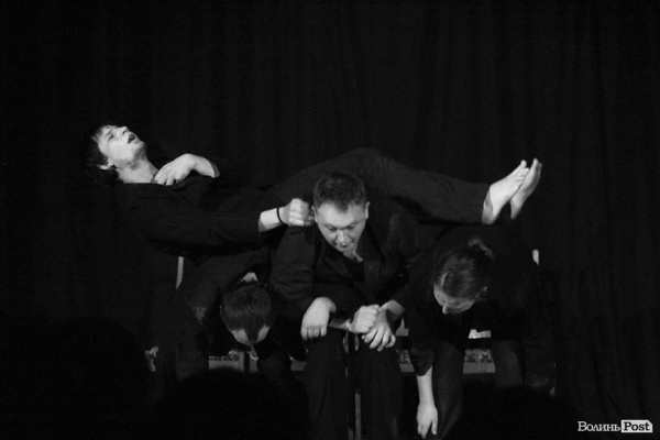 У Луцьку показали «театральний джаз». ФОТО