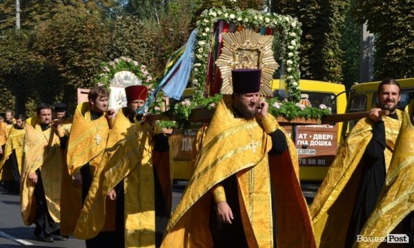 У Луцьку відбувся хресний хід. ФОТО 