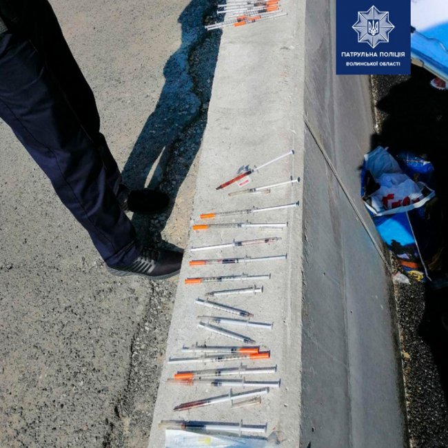 У Луцьку виявили водія з «арсеналом» наркотиків. ФОТО