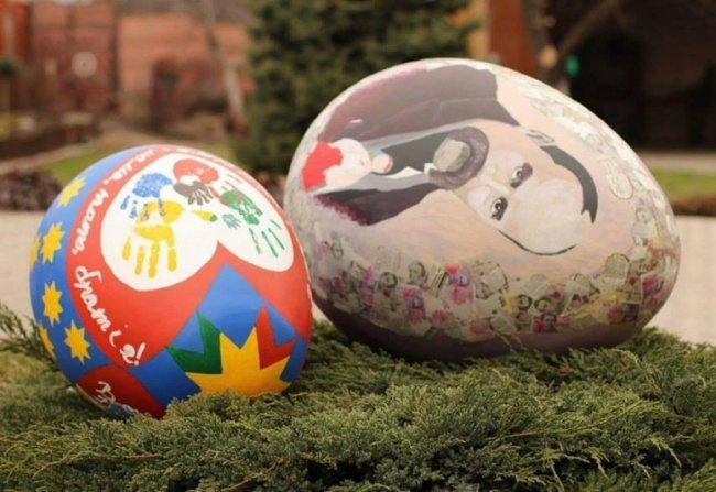 Волинський школяр підготував писанку майже у свій зріст