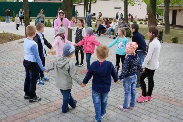 У Луцькому зоопарку продавали розмальовки, щоб нагодувати бездомних тварин. ФОТО 