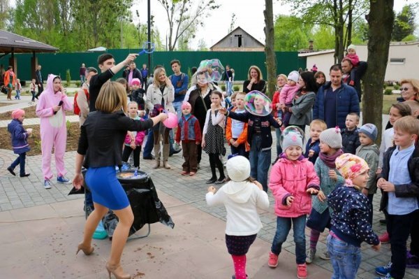 У Луцькому зоопарку продавали розмальовки, щоб нагодувати бездомних тварин. ФОТО 